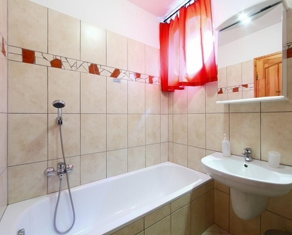 Centrum Apartmanhaz Appartement Hévíz Kamer foto
